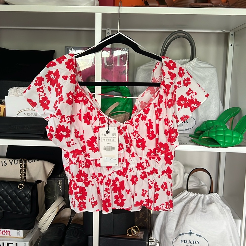Zara floral top